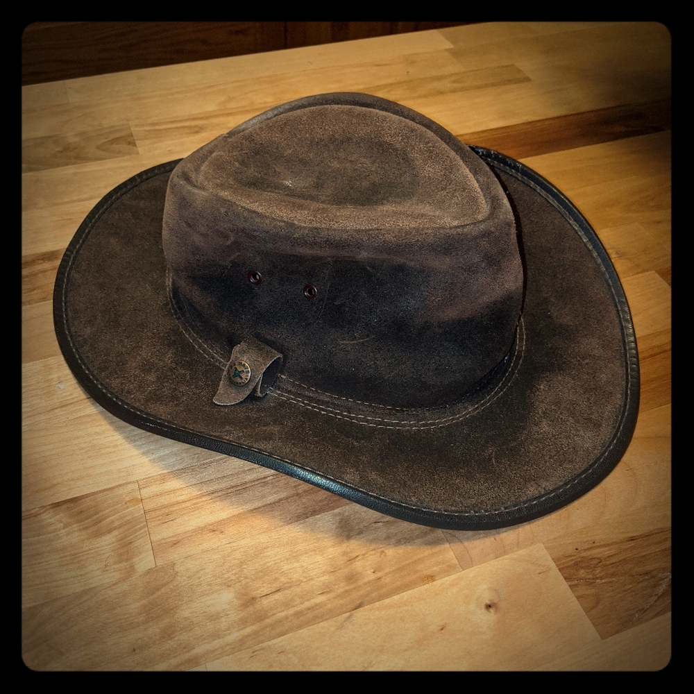 B.C. Hats Traveler